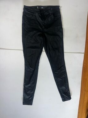 Leather effect skinny jeans!